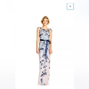 ADRIANNA PAPELL
Floral-Embroidered Column Gown Like New